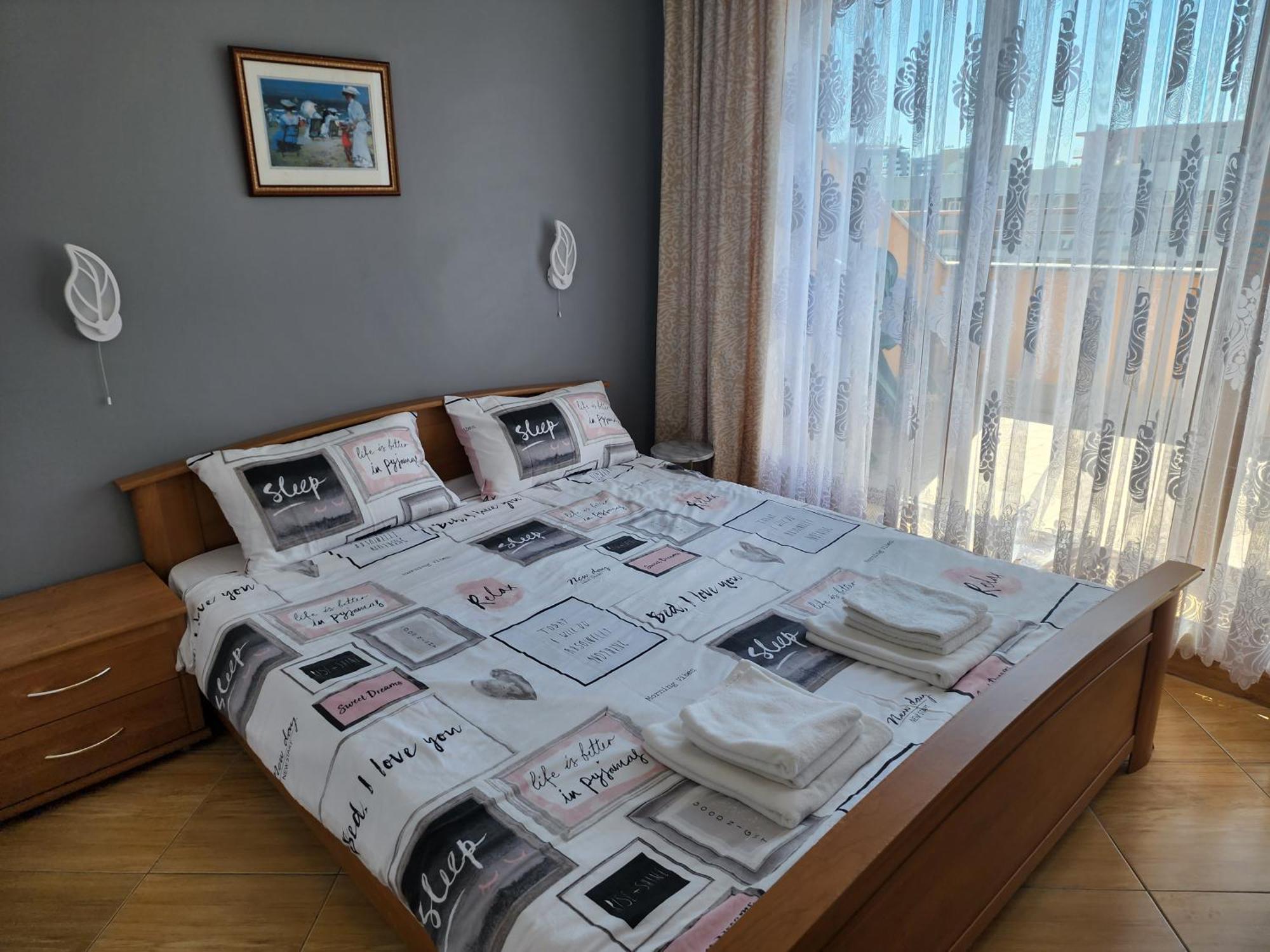 Golden Dreams Apartment Sunny Beach Ngoại thất bức ảnh