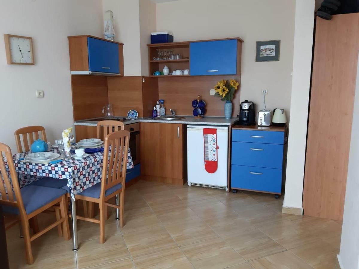 Golden Dreams Apartment Sunny Beach Ngoại thất bức ảnh