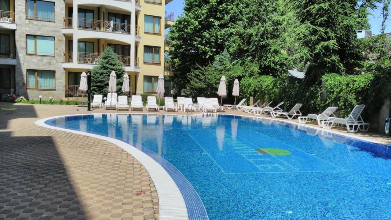Golden Dreams Apartment Sunny Beach Ngoại thất bức ảnh
